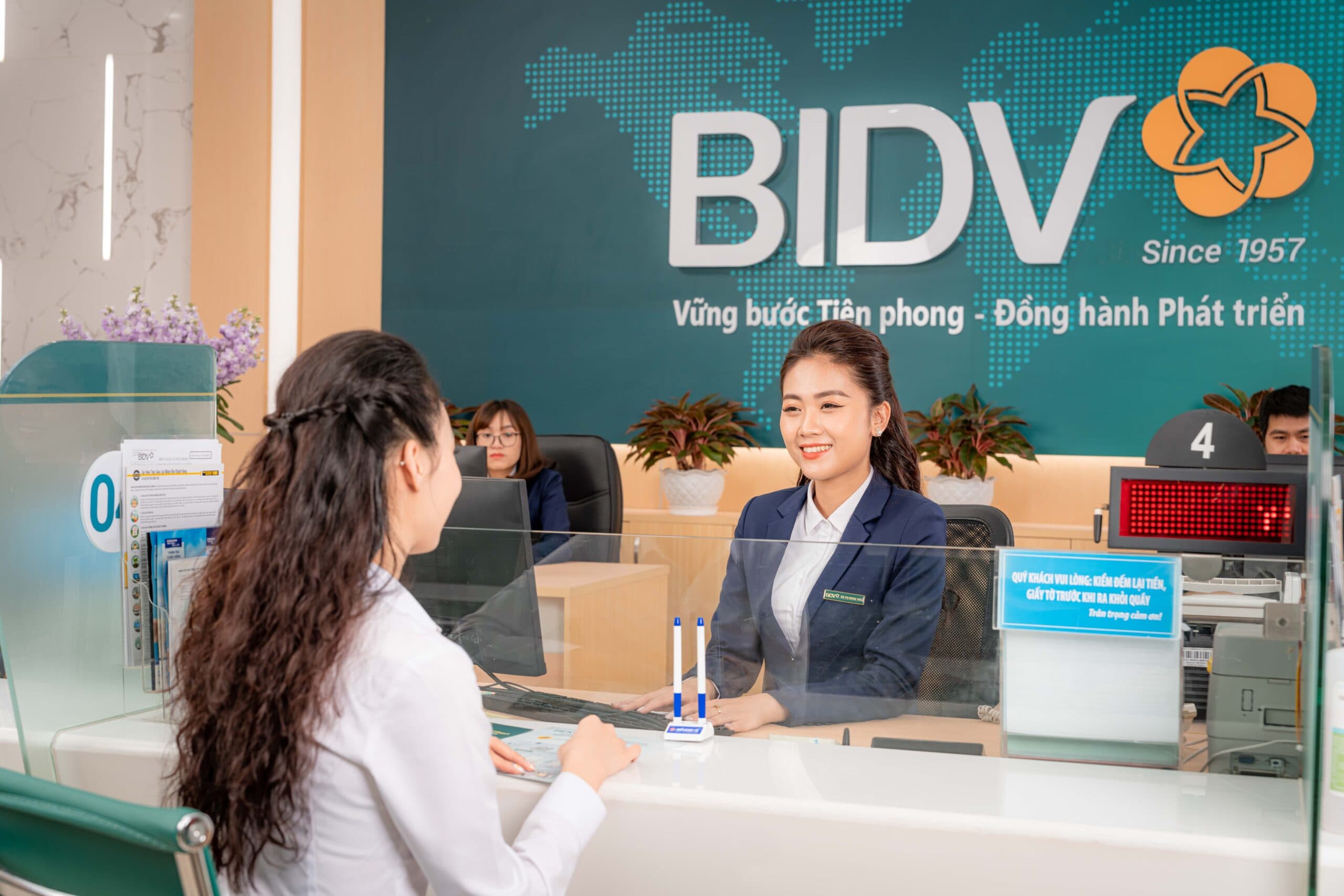 Hình ảnh khách hàng BIDV